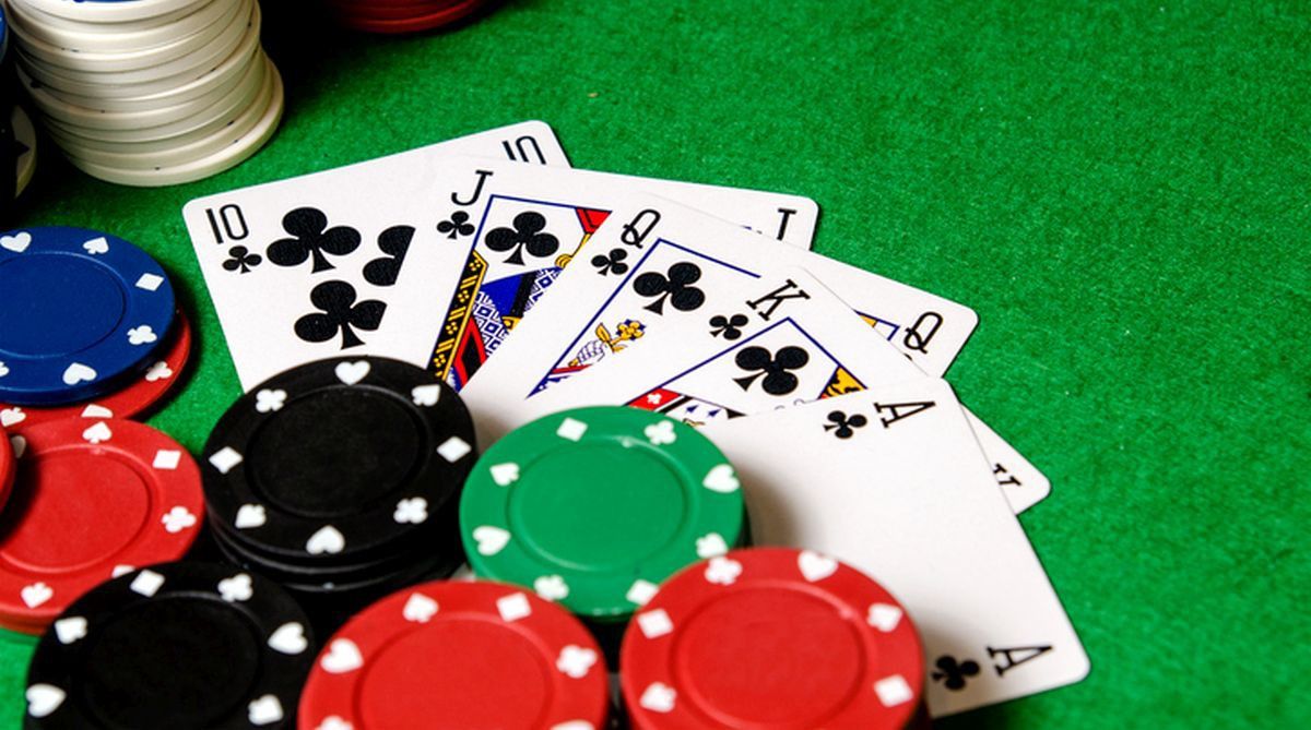 KINAPLAY کیسینو میں پوکر گیمز